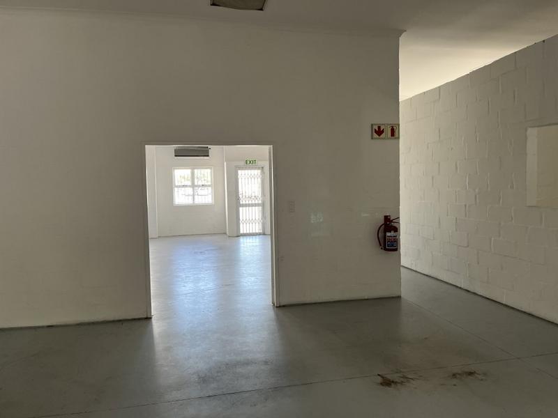 To Let commercial Property for Rent in Milnerton Central Western Cape